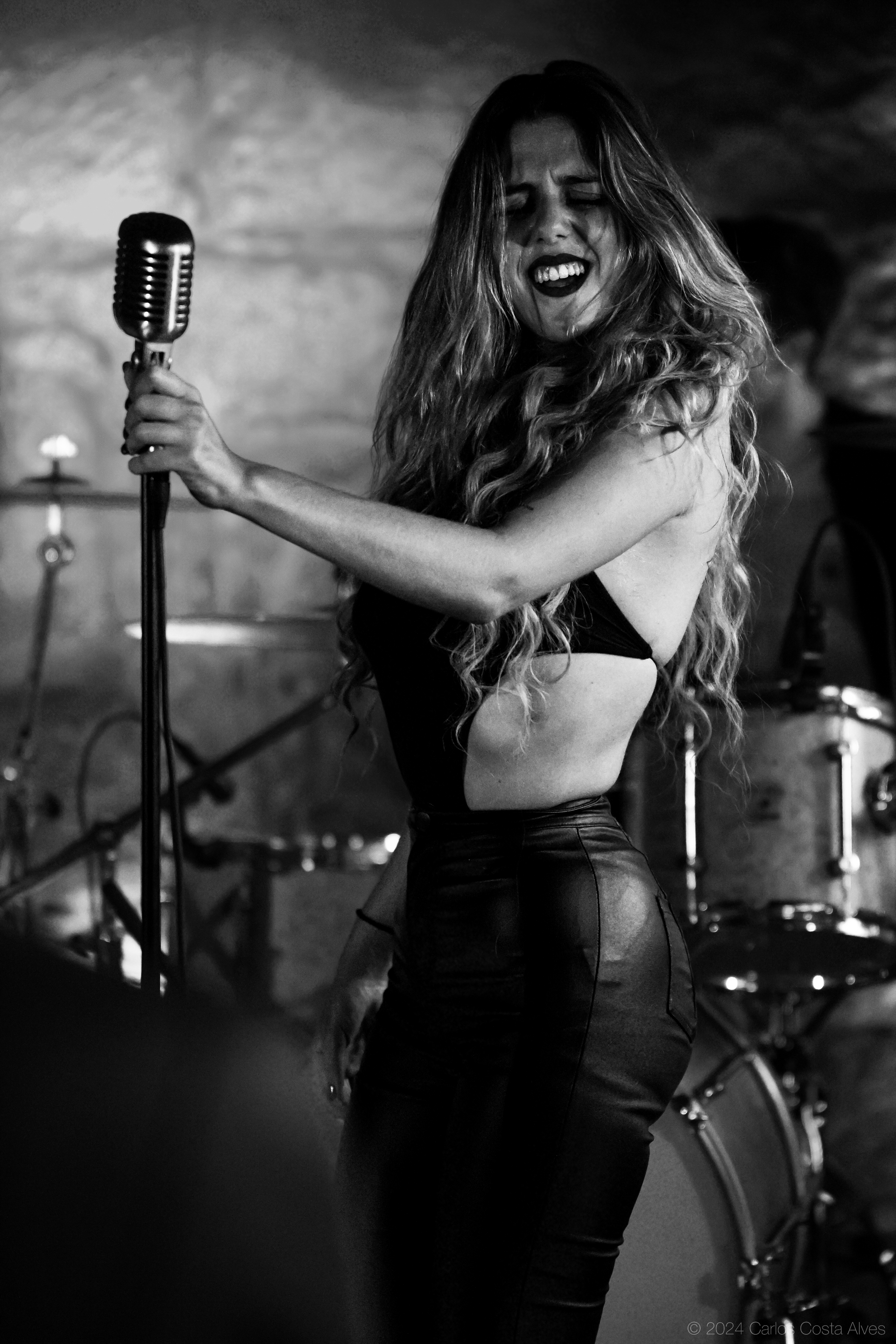 Devil of a Woman performance
