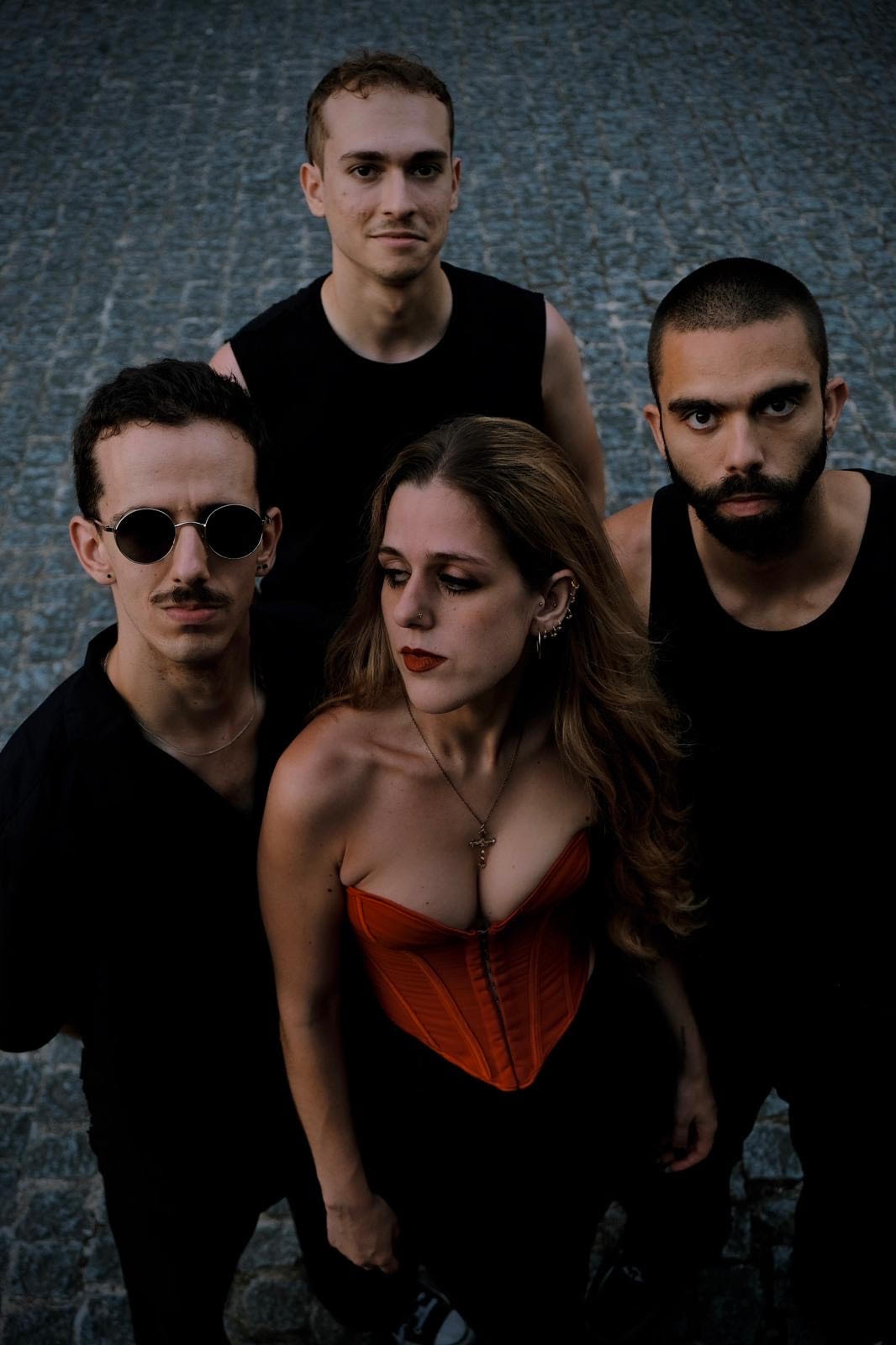 Devil of a Woman RLX Rádio Lisboa